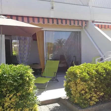 Apartman Bright With Garden Near The Sea Le Grau-du-Roi