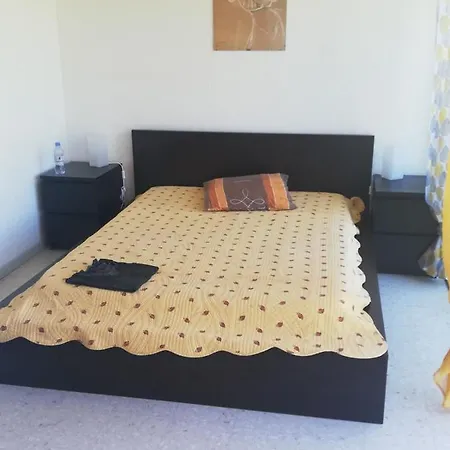 Apartman Bright With Garden Near The Sea Le Grau-du-Roi